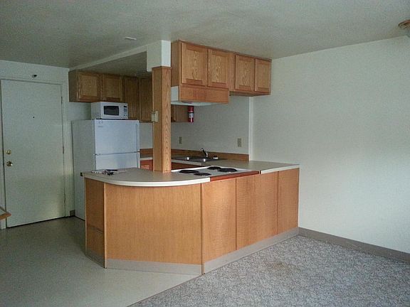 3rd image of 1902 Mary Ann St APT 55