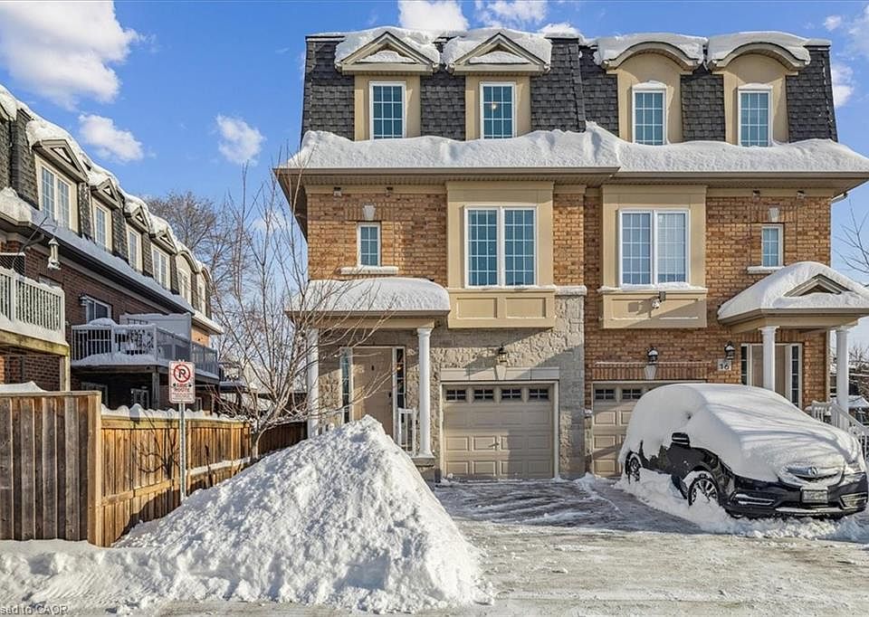 1st image of 2220 Queensway Dr #15