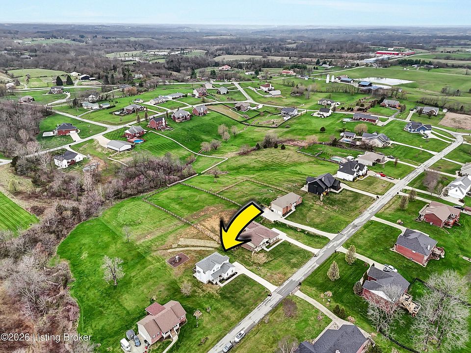 2nd image of 340 Graves Dr