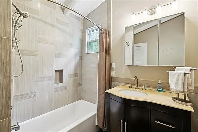 2514 S Carrollton Ave — Photo 10