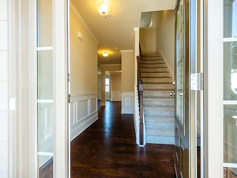 4125 Cordova Ln — Photo 20