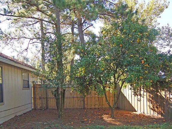 3rd image of 3593 Mandarin Woods Dr N