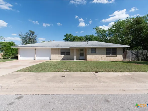 1305 Fairway Dr, Belton, TX 76513