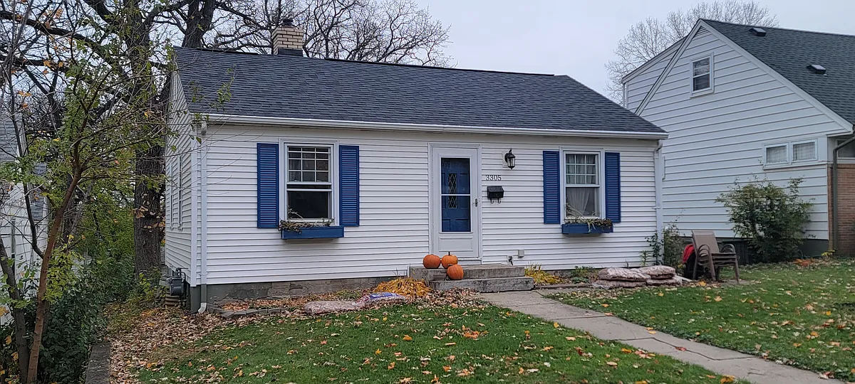 Building Photo - 3305 Xenwood Ave S