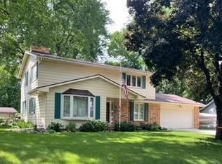 308 Ridge Rd, Albert Lea, MN 56007