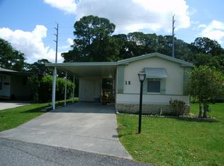 15 Topaz Dr, Eustis, FL 32726
