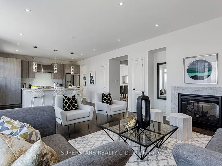 11 Empire Dr — Photo 11