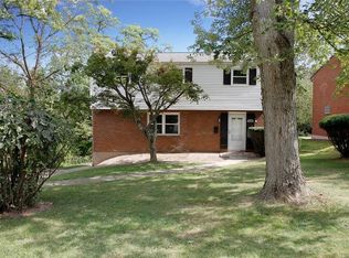252 Santa Fe Dr, Bethel Park, PA 15102
