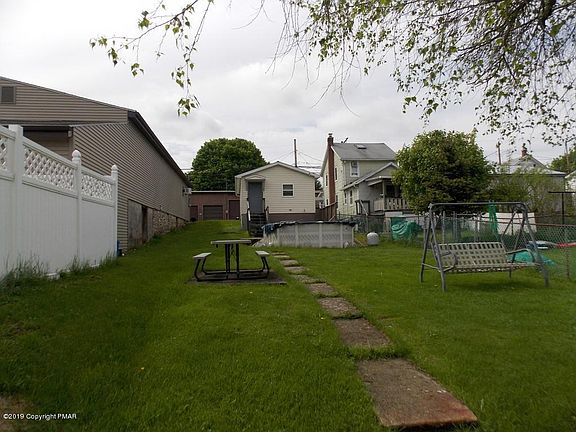 4th image of 421 South St