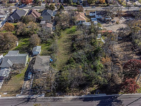 3rd image of 223 Archer Ave