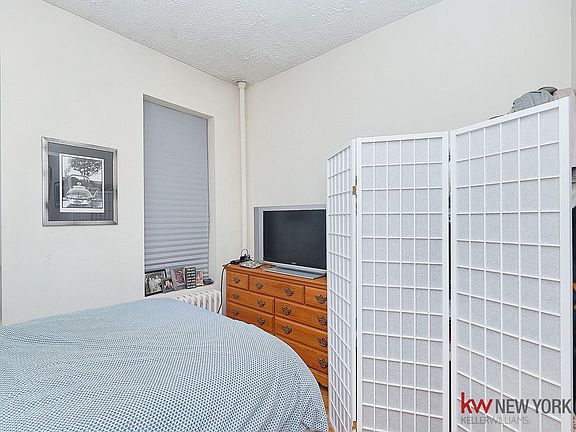 5th image of 120 Macdougal St APT 8