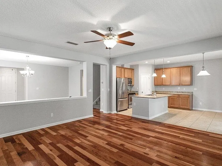 894 Quiet Stone Ln — Photo 8