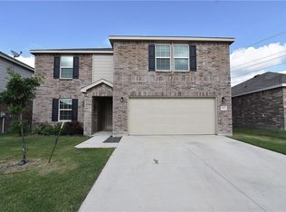 9908 Amosite Dr, Fort Worth, TX 76131
