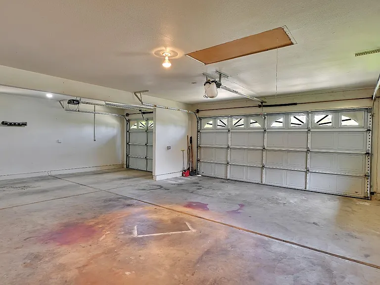722 Mariner Loop — Photo 38