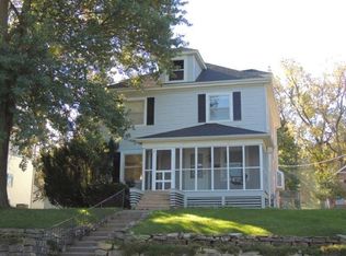 416 Park St, Marshalltown, IA 50158