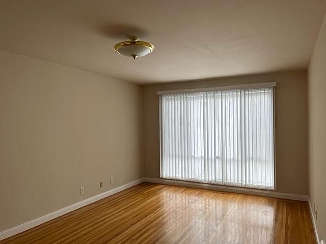 1st image of 112 Holloway Ave #112