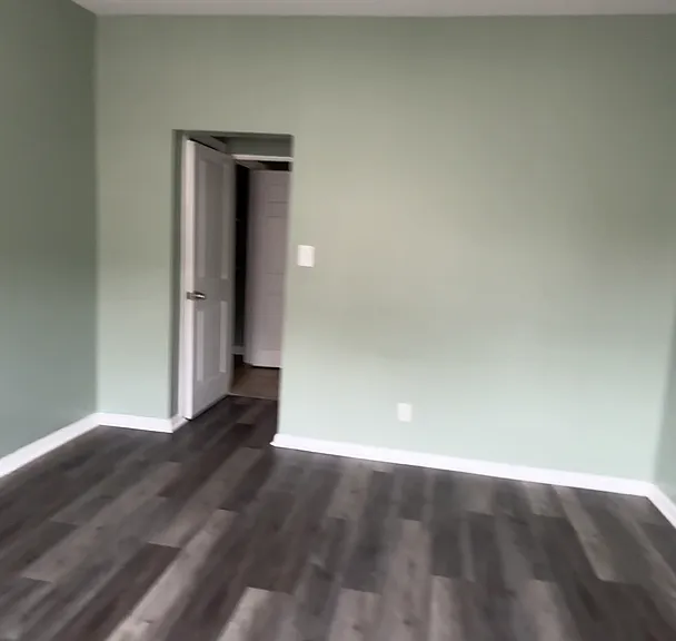549 Summer St — Photo 10