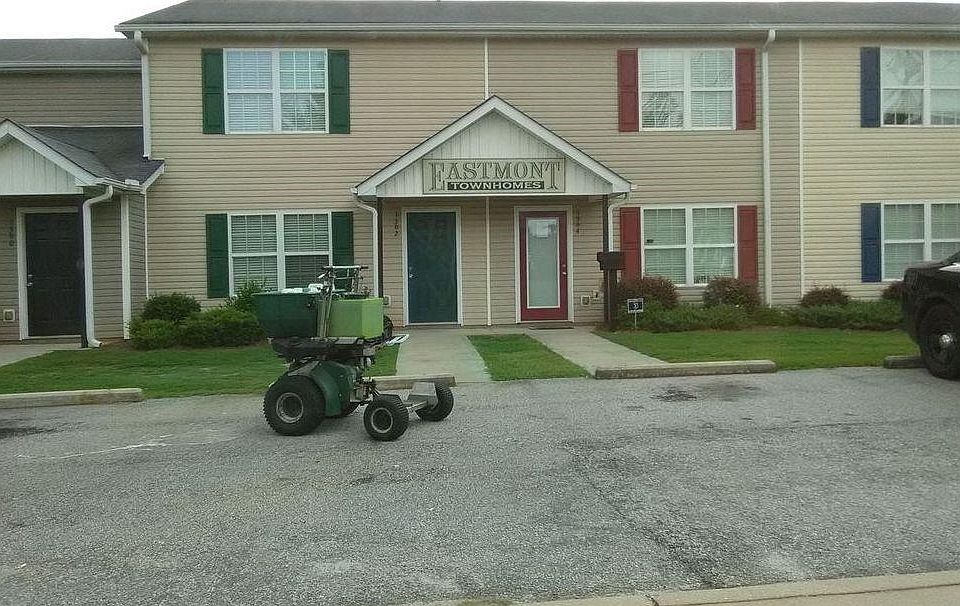 1st image of 1424 Eastmont Dr NW