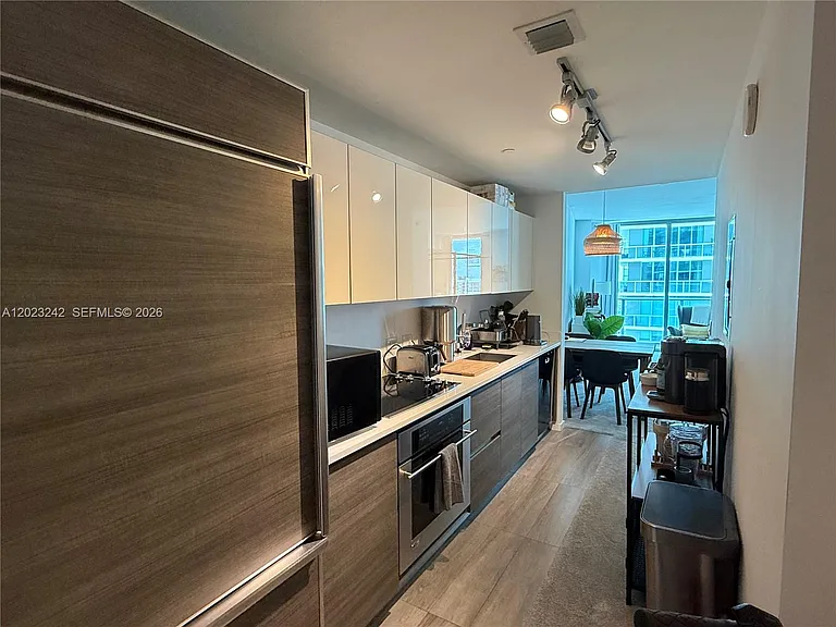 1100 S Miami Ave #3005 — Photo 2