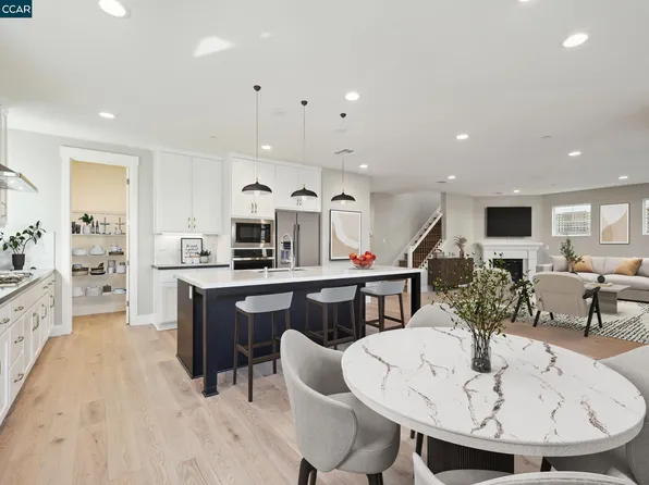 2034 Wine Country Ave, Napa, CA 94558