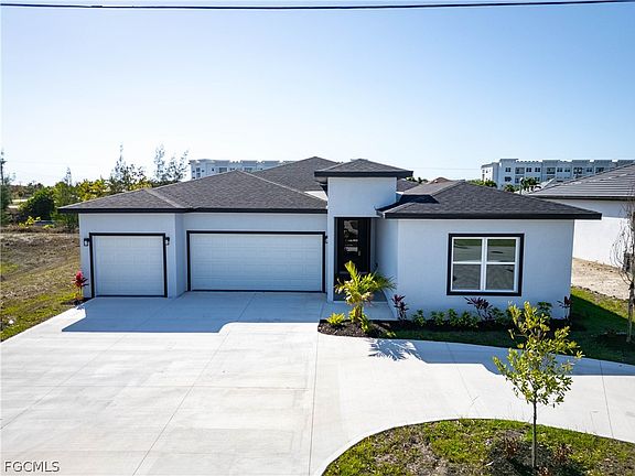 2nd image of 2324 SW 20th Ave