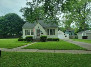 812 S Clinton St, Albion, MI 49224