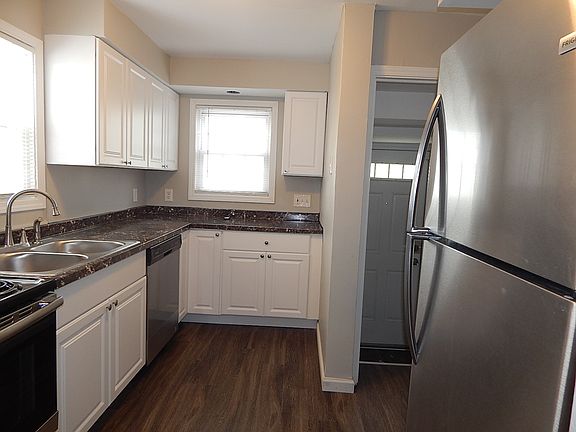 2nd image of 324 E 197th St