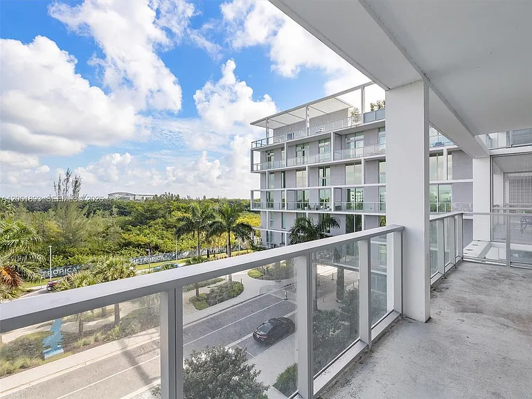2000 Metropica Way #502 — Photo 29