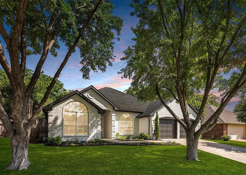1st image of 18 Sonora Dr