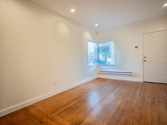 3rd image of 410 Spruce Ave APT 4