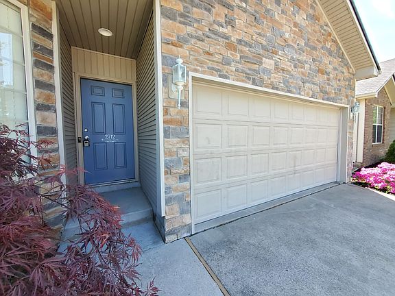3rd image of 2712 Bay Cedar Cv