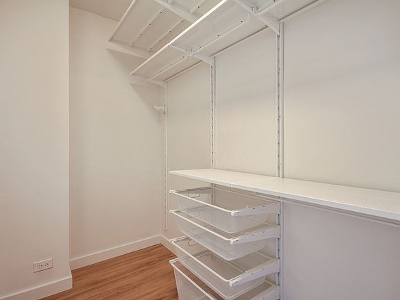 5th image of 3550 N Lake Shore Dr APT 825