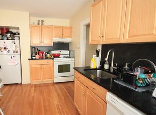 136 Spring St #3R, West Roxbury, MA 02132