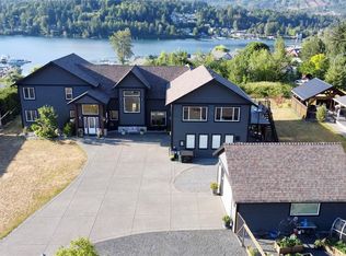 213 Tal Cres, Lake Cowichan, BC V0R2G0
