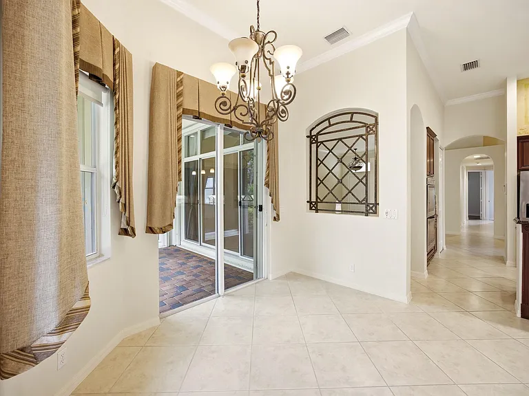 195 Sedona Way — Photo 27