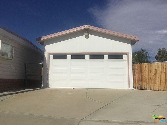 4th image of 69320 Golden West Dr