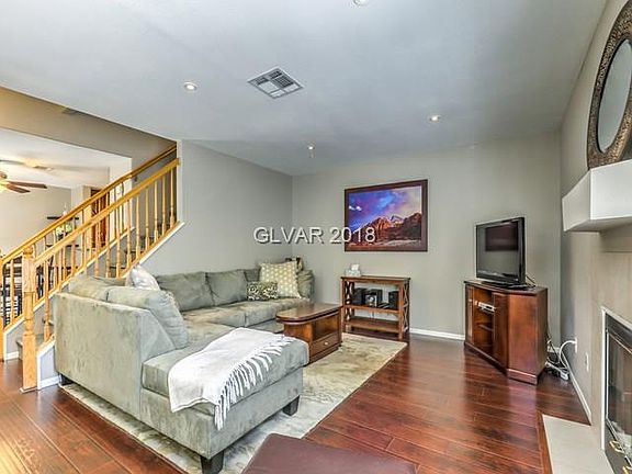 4th image of 3963 Starfield Ln
