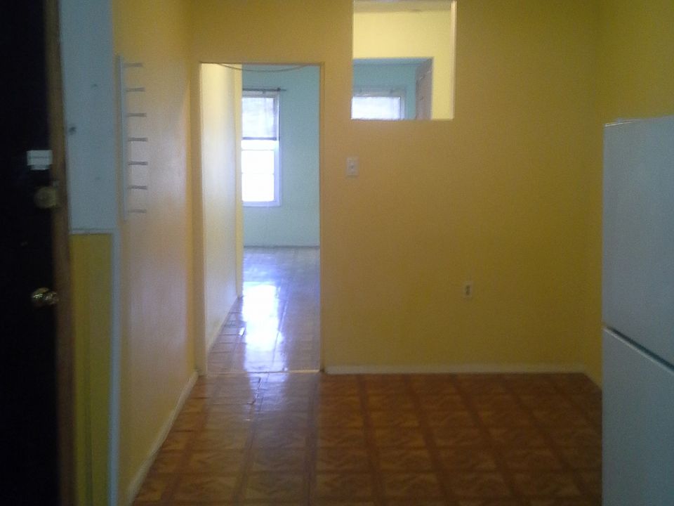 1st image of 648 6th Ave APT 3