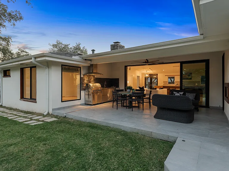 4000 Greystone Dr — Photo 31