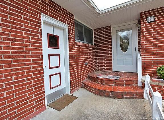 3rd image of 2867 Boutin Dr