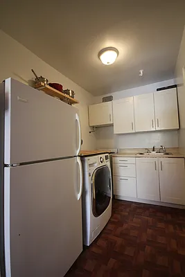 Rented by Voro New York | media 4