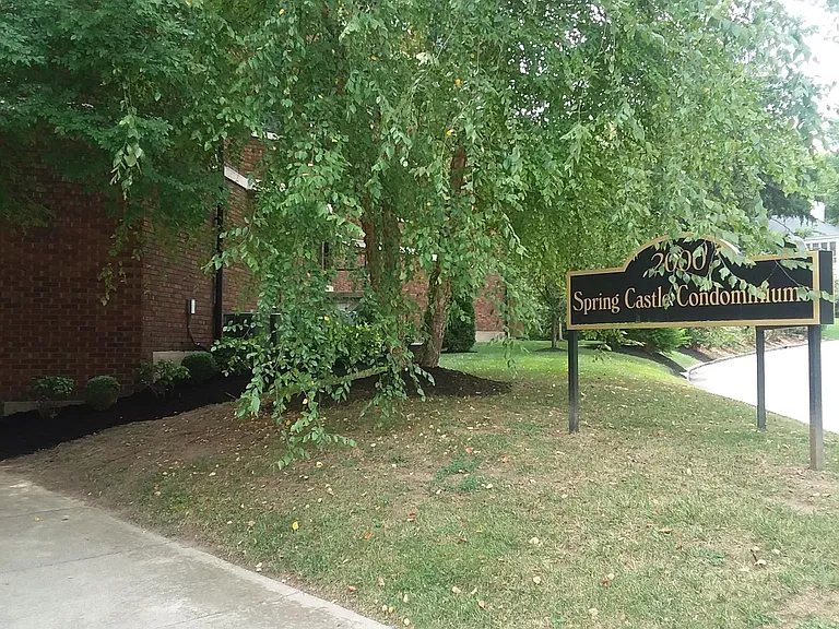 2000 Spring Dr — Photo 10