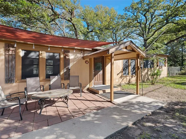 7616 Osage Trl, Lake Worth, TX 76135