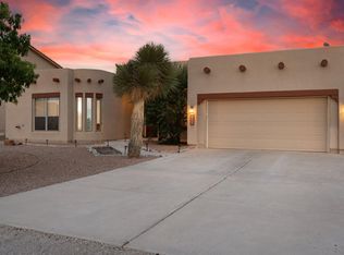 524 3rd St NE, Rio Rancho, NM 87124