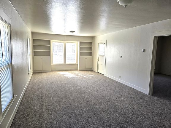 4th image of 759 Williams St