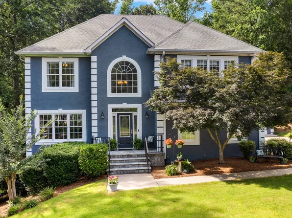 50 Barrington Grange Ct, Sharpsburg, GA 30277