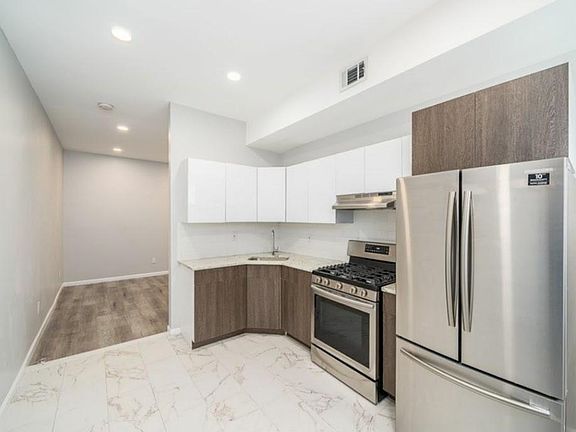 3rd image of 87 Harmon St #2