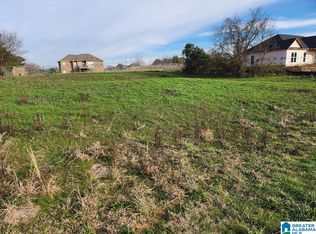 903 11th Ct #18, Pleasant Grove, AL 35127