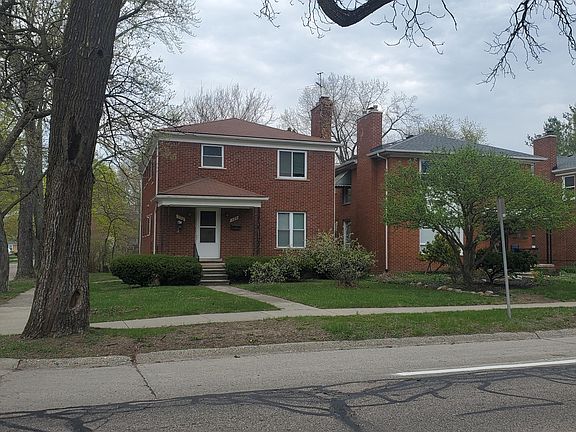 2nd image of 324 Catalpa Dr Floor 1