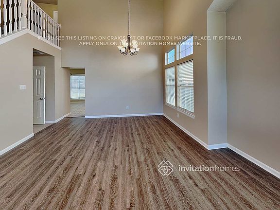 5th image of 2529 Windchase Dr